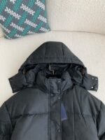LOUIS VUITTON LOGO Down Jacket - Image 13