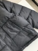 LOUIS VUITTON LOGO Down Jacket - Image 9