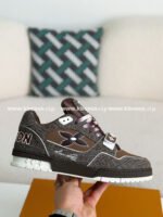 LOUIS VUITTON TRAINER SNEAKERS - Image 6