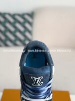 LOUIS VUITTON TRAINER SNEAKERS - Image 9