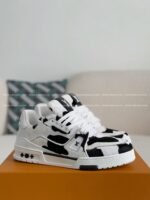 LOUIS VUITTON TRAINER SNEAKERS