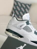 Jordan Air Jordan 4 retro kawssuede lightweight wear-resistant non-slip mid-top - Image 8