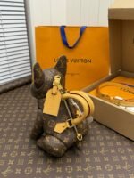 Louis Vuitton's new season POOCH BAGhandbag M12617, fully handmade with afull set of counter packaging! Size: 28*19*18cm - Image 3