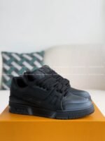 LOUIS VUITTON TRAINER SNEAKERS