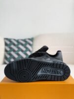 LOUIS VUITTON TRAINER SNEAKERS - Image 12