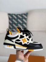 LOUIS VUITTON RUNNER TATIC SNEAKERS - Image 12