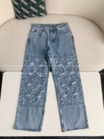 Louis Vuitton Costumes