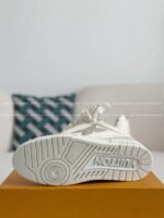 LOUIS VUITTON RUNNER TATIC SNEAKERS - Image 12