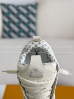 LOUIS VUITTON RUNNER TATIC SNEAKERS - Image 9