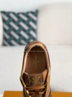 LOUIS VUITTON LEATHER LOW-TOP SHOES - Image 9