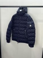 Moncler Matte Short Maya/Short Down Jacket Two-sided Wear - Image 4