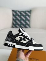 Louis Vuitton Trainers Sneakers - Image 13