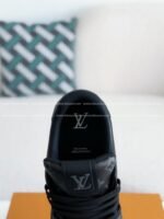 LOUIS VUITTON TRAINER SNEAKERS - Image 7