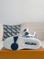 LOUIS VUITTON TRAINER SNEAKERS - Image 10