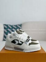 LOUIS VUITTON RUNNER TATIC SNEAKERS