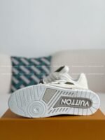 LOUIS VUITTON RUNNER TATIC SNEAKERS - Image 10