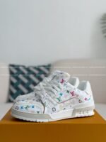 LOUIS VUITTON TRAINER SNEAKERS - Image 2
