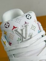 LOUIS VUITTON TRAINER SNEAKERS - Image 8