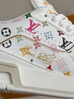 LOUIS VUITTON TRAINER SNEAKERS - Image 5
