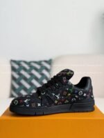 LOUIS VUITTON SNEAKER - Image 12