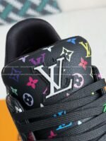 LOUIS VUITTON SNEAKER - Image 6