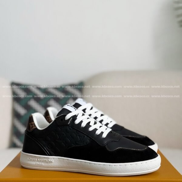 Louis Vuitton Leather dark concave printedboard shoes