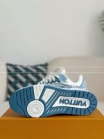 LOUIS VUITTON TRAINER SNEAKERS - Image 10