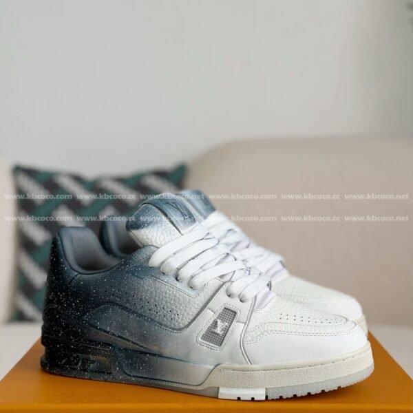 LOUIS VUITTON TRAINER SNEAKERS