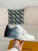 LOUIS VUITTON TRAINER SNEAKERS - Image 10