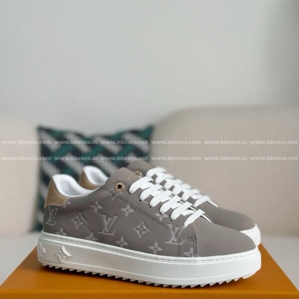 Louis Vuitton Casual skate shoes