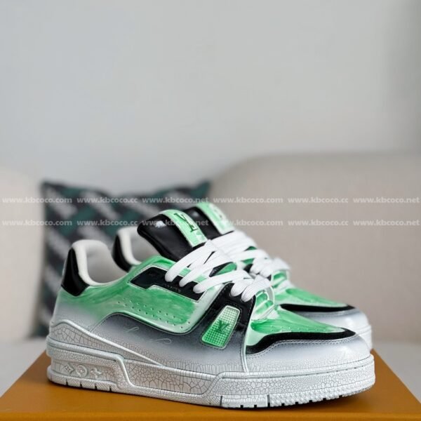 LOUIS VUITTON TRAINER SNEAKERS