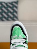LOUIS VUITTON TRAINER SNEAKERS - Image 6