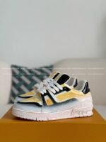LOUIS VUITTON TRAINER SNEAKERS - Image 2