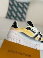 LOUIS VUITTON TRAINER SNEAKERS - Image 8
