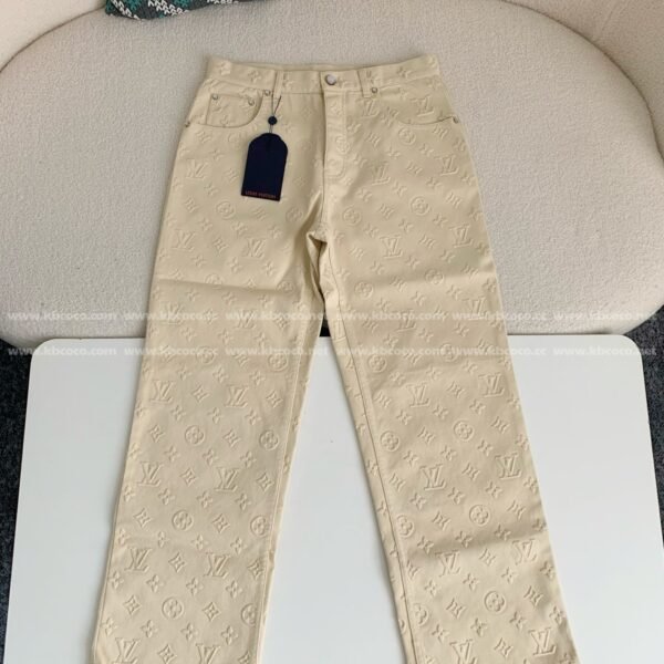 Product details Louis Vuitton Full-print cotton pants