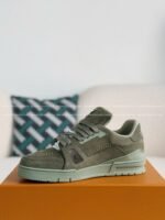 LOUIS VUITTON TRAINER SNEAKERS - Image 12