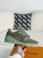 LOUIS VUITTON TRAINER SNEAKERS - Image 10