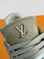 LOUIS VUITTON TRAINER SNEAKERS - Image 6