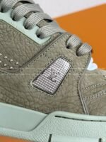 LOUIS VUITTON TRAINER SNEAKERS - Image 5