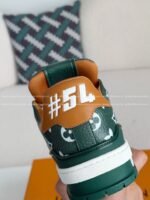 LOUIS VUITTON TRAINER SNEAKERS - Image 4