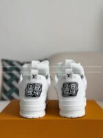 LOUIS VUITTON RUNNER TATIC SNEAKERS - Image 3