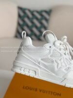 LOUIS VUITTON RUNNER TATIC SNEAKERS - Image 9