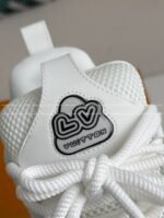 LOUIS VUITTON RUNNER TATIC SNEAKERS - Image 6