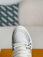 LOUIS VUITTON TRAINER SNEAKERS - Image 7