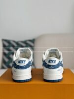 LOUIS VUITTON x Nike Dunk casual Sneakers - Image 3