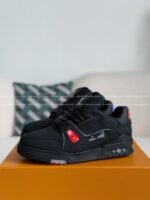 LOUIS VUITTON LED TRAINER SNEAKERS - Image 2