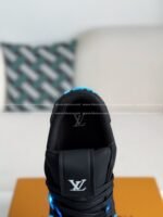 LOUIS VUITTON LED TRAINER SNEAKERS - Image 9