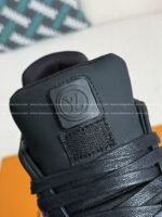 LOUIS VUITTON LED TRAINER SNEAKERS - Image 6