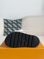 LOUIS VUITTON x MURAKAMI Leather Flip Flops - Image 9