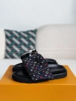 LOUIS VUITTON x MURAKAMI Leather Flip Flops - Image 2